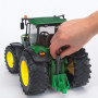Trattore giocattolo Bruder John Deere 7930