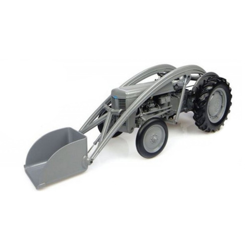 Trattore giocattolo Universal Hobbies Ferguson TEA-20 1947